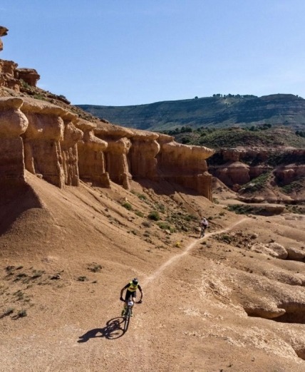Far West Race